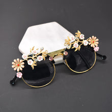 Load image into Gallery viewer, Alloy Handmade Flower Design Sunglasses - Ailime Design