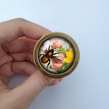 Load image into Gallery viewer, Bee Cabinet Dresser Knobs - Ailime Designs