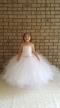 Load image into Gallery viewer, Adorable Children&#39;s Flower Girl Dresses - Ailime Designs