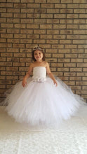 Load image into Gallery viewer, Adorable Children&#39;s Flower Girl Dresses - Ailime Designs