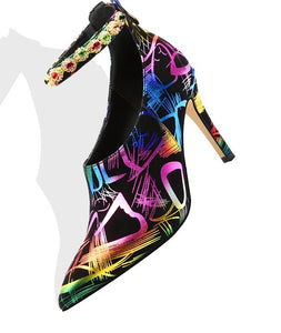 Women's Graffiti Print Design Strap Ankle Pumps