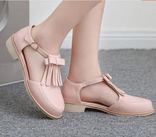 Load image into Gallery viewer, Women&#39;s Strap Fringe Design Oxfords