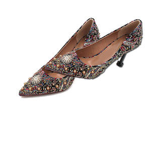 Women's European Crystals & Rivet Design Pumps