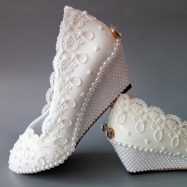 Women’s Beautiful Lace & Pearl Design Wedges – Fashion Footwear