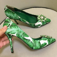 Load image into Gallery viewer, Women&#39;s Latest Floral Design Stylish Shoes