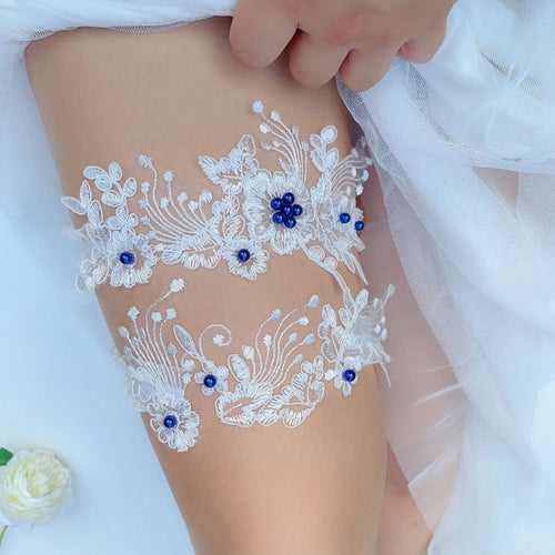 Bridal Accessories – Traditional Wedding Garter Belts