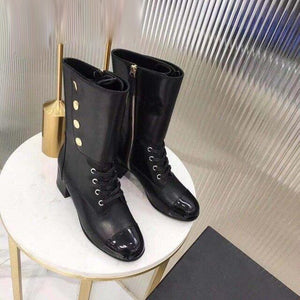 Women's Genuine Leather Round Toe Button Design Boots