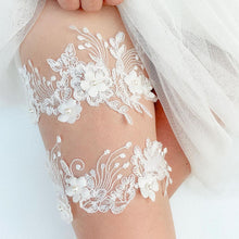 Load image into Gallery viewer, Bridal Accessories – Traditional Wedding Garter Belts