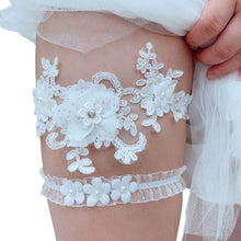 Load image into Gallery viewer, Bridal Accessories – Traditional Wedding Garter Belts