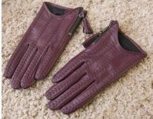 Load image into Gallery viewer, Great Style Women’s Genuine Leather Skin Gloves – Ailime Designs