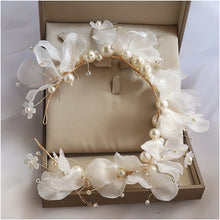 Load image into Gallery viewer, Women Elegant Hats &amp; Decorative Bridal Hair Clips – Ailime Designs