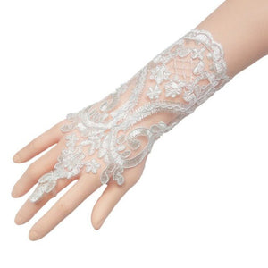 Bridal Lace Trim Gloves – Fine Quality Wedding Accessories