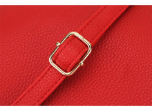 Load image into Gallery viewer, Women’s Fine Quality Straw Handbag Accessories