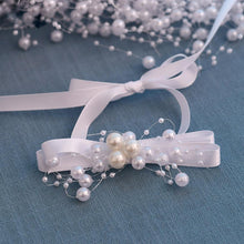 Load image into Gallery viewer, Bridal Accessories - Wedding Rhinestones Trim Flower Bouquets