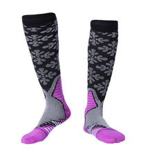 Load image into Gallery viewer, Women’s Print Design Socks – Fine Leg Accessories