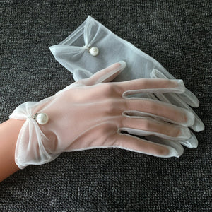 Bridal Lace Trim Gloves – Fine Quality Wedding Accessories