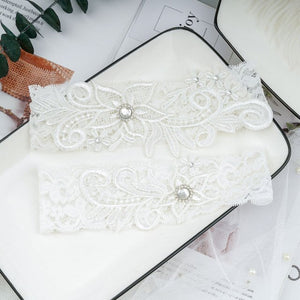 Bridal Accessories – Traditional Wedding Garter Belts