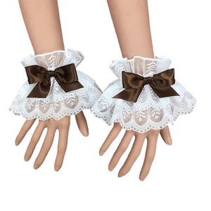 Bridal Lace Trim Gloves – Fine Quality Wedding Accessories