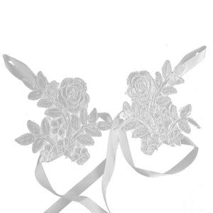 Bridal Lace Trim Gloves – Fine Quality Wedding Accessories