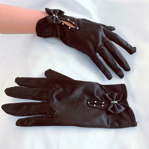 Bridal Lace Trim Gloves – Fine Quality Wedding Accessories