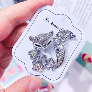 Women’s Fabulous Rhinestone Fashion Brooches