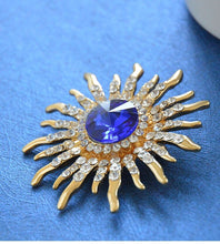 Load image into Gallery viewer, Women’s Fabulous Rhinestone Fashion Brooches