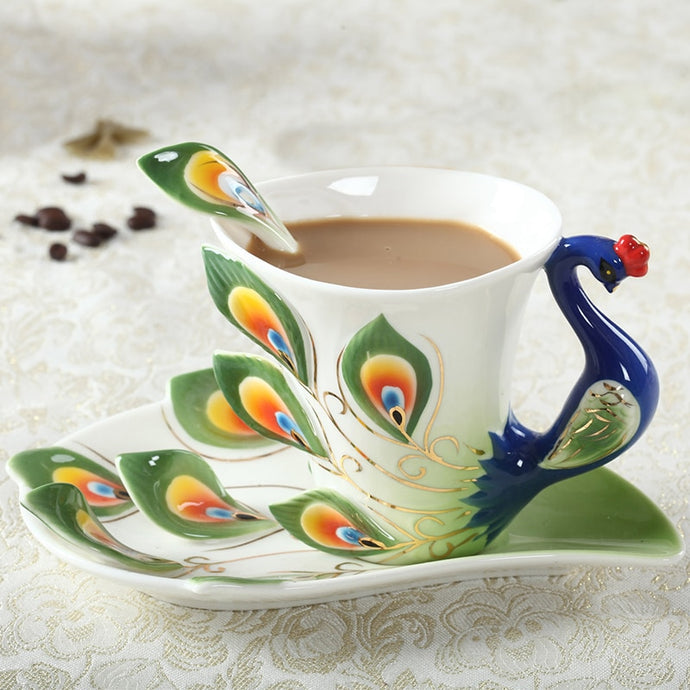 Elegant 3pc Peacock Cup Set