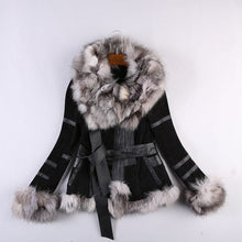 Load image into Gallery viewer, Women’s High-Quality Genuine Pig Skin Leather Jackets w/ Fur Trim Design