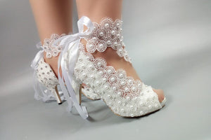 Women’s Beautiful Lace Design Shoes – Fashion