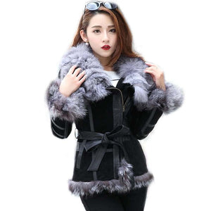 Women’s High-Quality Genuine Pig Skin Leather Jackets w/ Fur Trim Design